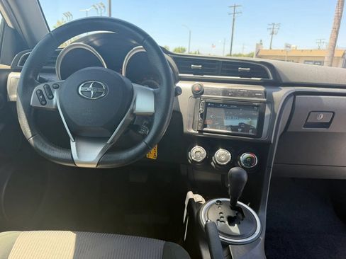 Used 2015 Scion tC FWD image 17