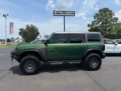 Used 2024 Ford Bronco Everglades AWD/4WD image 1
