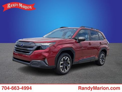 Certified 2025 Subaru Forester Premium AWD/4WD image 1