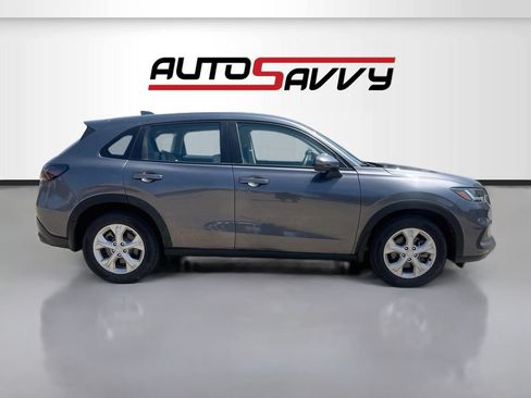 Used 2023 Honda HR-V LX image 8