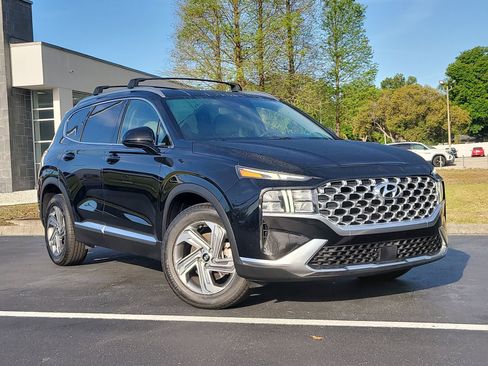 Used 2022 Hyundai Santa Fe SEL image 2