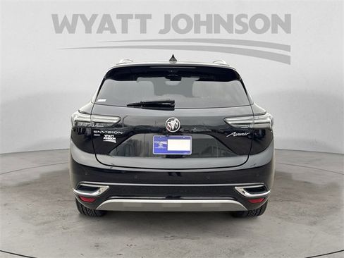 Used 2021 Buick Envision Avenir w/ Technology Package II image 4