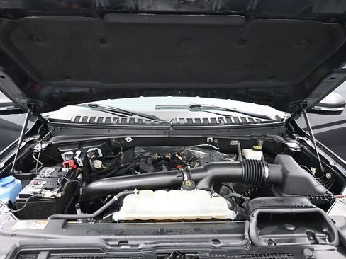 Used 2023 Ford Expedition Limited image 26