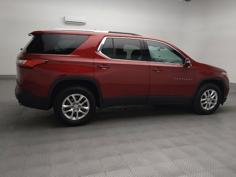 Used 2018 Chevrolet Traverse LT FWD image 10