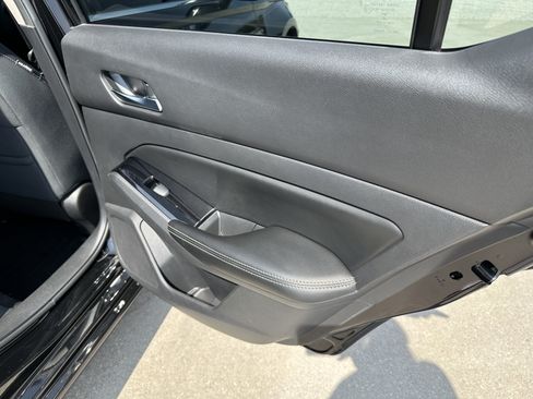 Used 2021 Nissan Altima 2.5 SV FWD image 28