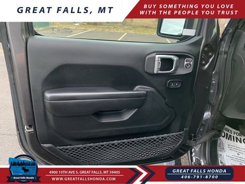 Used 2021 Jeep Wrangler Unlimited Sport image 14