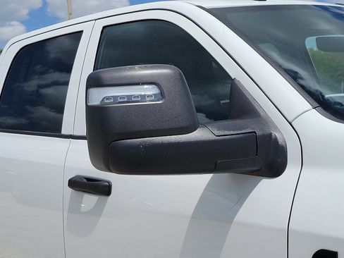 New 2026 RAM 2500 Tradesman w/ Safety Group AWD/4WD image 9
