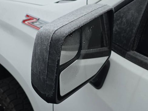 Used 2024 Chevrolet Silverado 1500 W/T w/ WT Value Package image 10