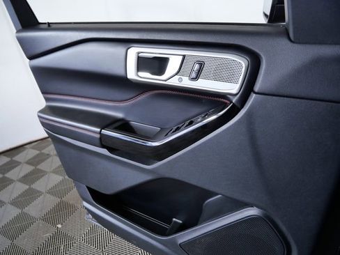 Used 2023 Ford Explorer ST-Line w/ Class IV Trailer Tow Package image 24