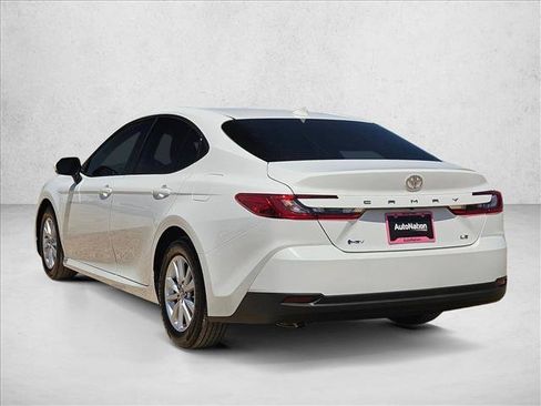 Used 2025 Toyota Camry LE FWD image 8