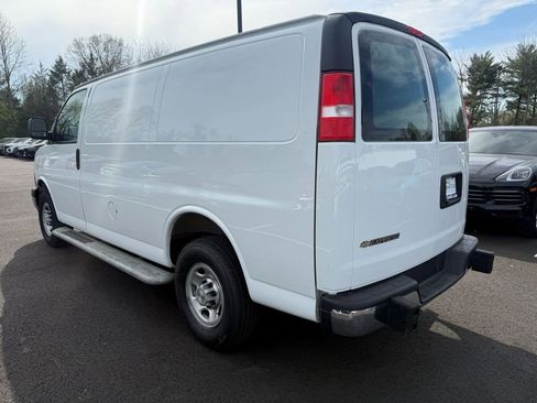 Used 2024 Chevrolet Express 2500 w/ Driver Convenience Package image 7