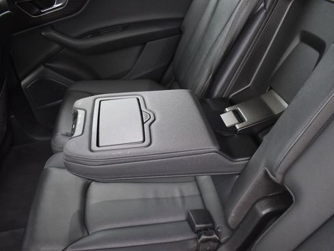 Used 2022 Audi Q7 2.0T Premium Plus image 24