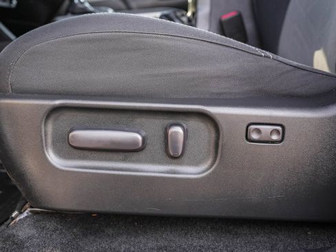 Used 2023 Toyota Tacoma TRD Sport w/ Black Out Package (TMS) image 24