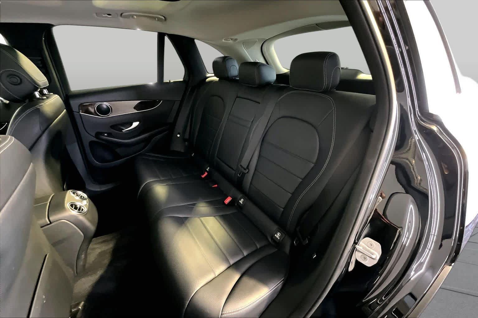 Used 2016 Mercedes-Benz GLC 300 4MATIC image 21