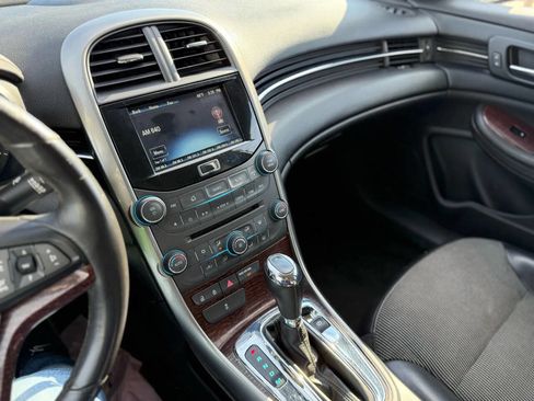 Used 2013 Chevrolet Malibu LT image 16