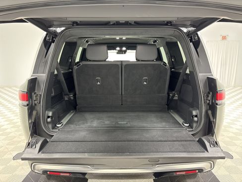 Used 2022 Rivian R1S Launch Edition image 15