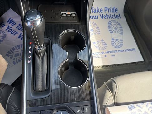 Used 2018 Chevrolet Impala Premier w/ Premier Confidence Package image 27