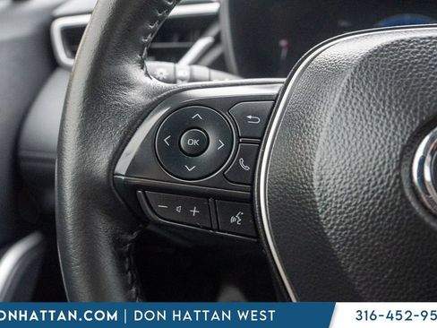 Used 2025 Toyota Corolla Cross XLE AWD/4WD image 10