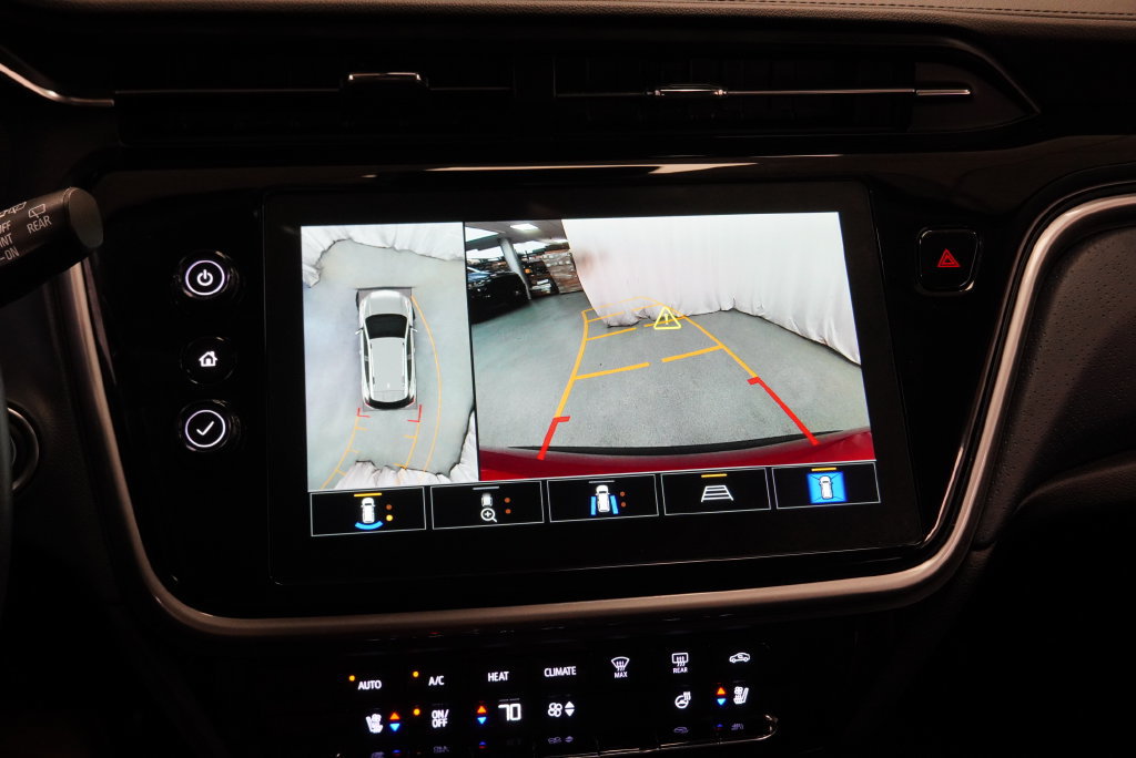 Used 2023 Chevrolet Bolt EUV Premier FWD image 26
