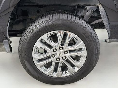 Used 2022 Ford F150 Lariat w/ Equipment Group 502A High image 32