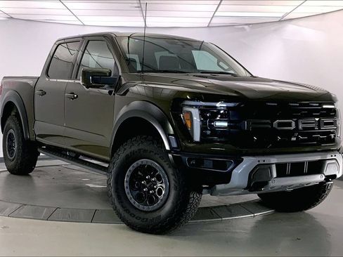 Used 2025 Ford F150 Raptor AWD/4WD image 33