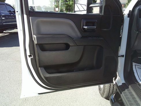 Used 2015 Chevrolet Silverado 3500 W/T w/ WT Convenience Package AWD/4WD image 34