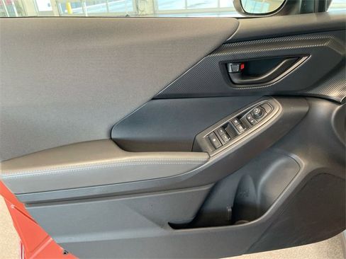 Certified 2025 Subaru Crosstrek 2.0i Premium image 10