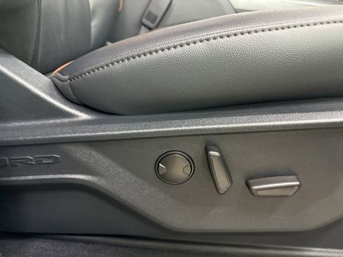 New 2025 Ford F150 Lariat w/ Equipment Group 501A Mid image 18