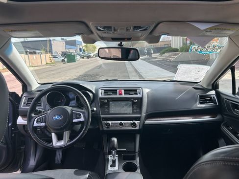 Used 2015 Subaru Outback 3.6R Limited image 21