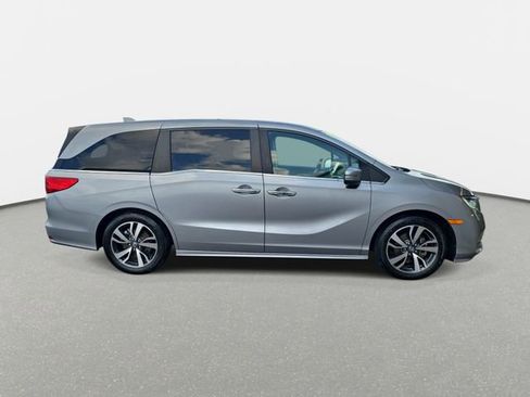 Used 2021 Honda Odyssey Touring image 4