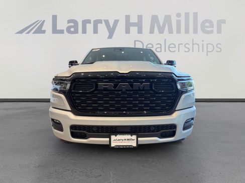New 2026 RAM 1500 Big Horn AWD/4WD image 8