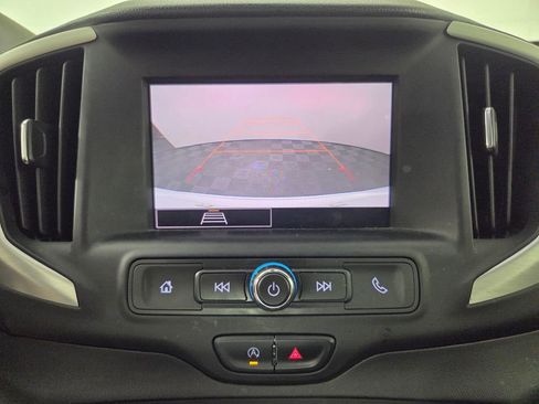 Used 2022 GMC Terrain SLE w/ Driver Convenience Package FWD image 12