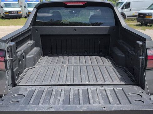 Used 2025 Hyundai Santa Cruz SEL FWD image 28