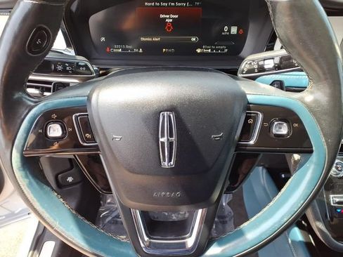 Used 2021 Lincoln Corsair Reserve AWD/4WD image 25