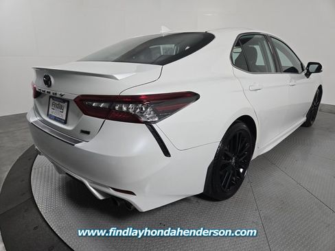 Used 2022 Toyota Camry XSE w/ Carpet Mat Package (TMS) FWD image 6