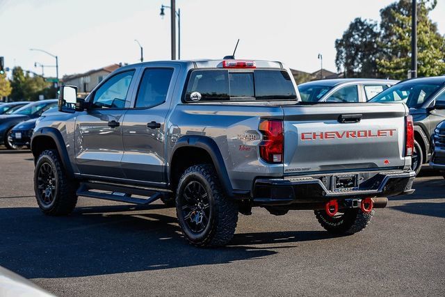 Used 2026 Chevrolet Colorado Trail Boss AWD/4WD image 2