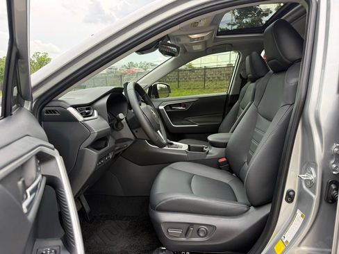 Used 2025 Toyota RAV4 XLE Premium w/ Weather Package FWD image 26