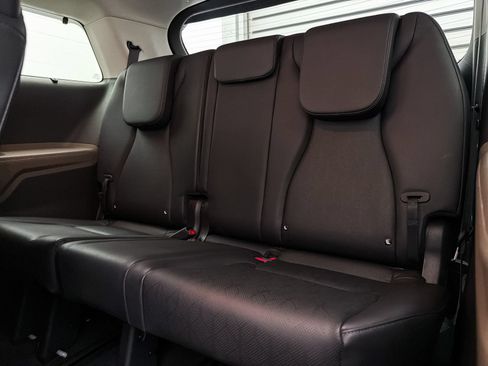 Certified 2025 Kia Carnival EX FWD image 27