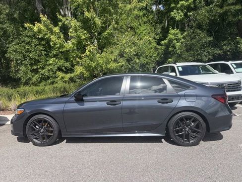 Used 2025 Honda Civic Sport image 2