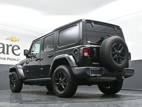 Used 2023 Jeep Wrangler Unlimited Sport AWD/4WD image 5