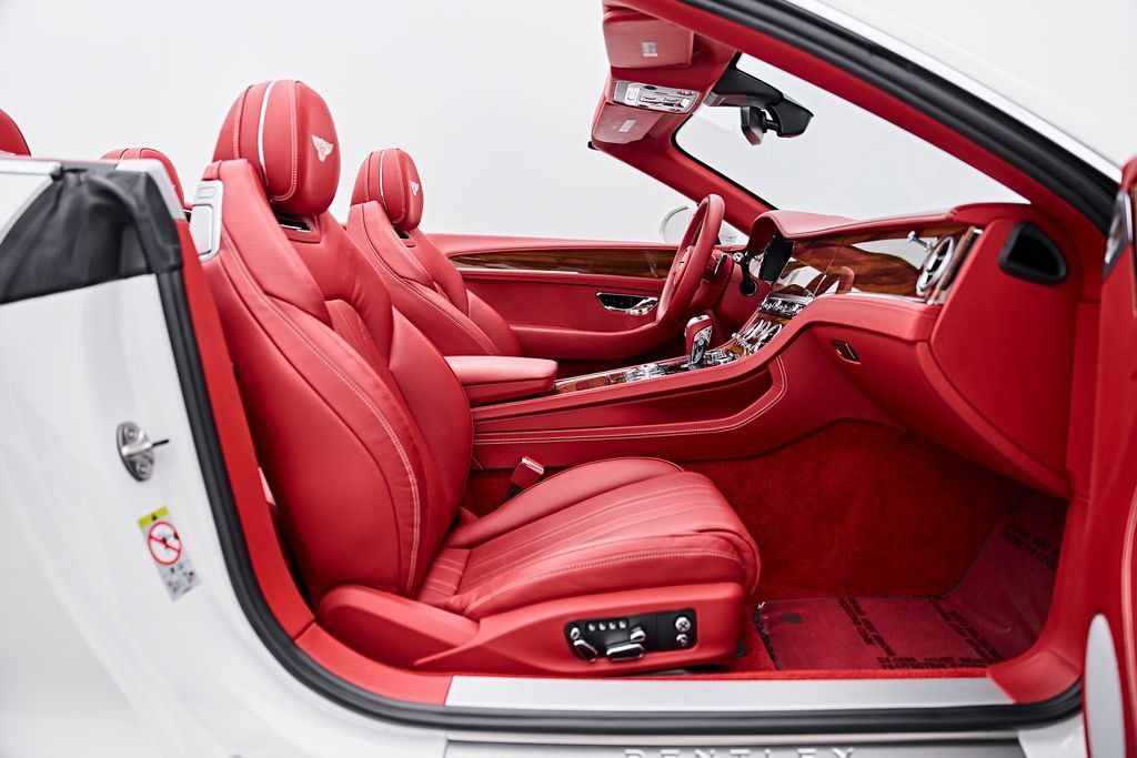 Used 2023 Bentley Continental GT V8 AWD/4WD image 31