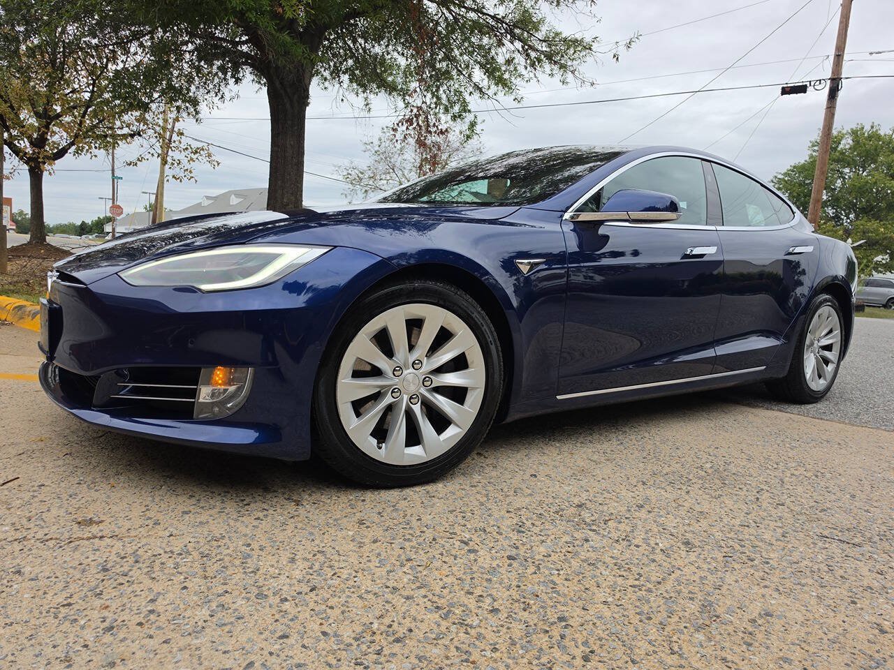 Used 2018 Tesla Model S 100D AWD/4WD image 6