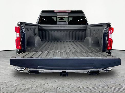 Used 2019 Chevrolet Silverado 1500 LTZ w/ LTZ Plus Package AWD/4WD image 7