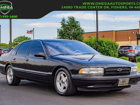 Used 1996 Chevrolet Impala SS RWD image 1