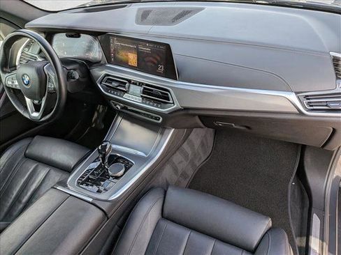 Used 2019 BMW X5 xDrive40i w/ Executive Package image 23