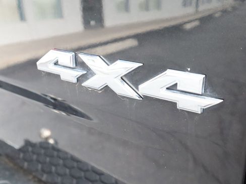 Used 2016 RAM 3500 Laramie AWD/4WD image 9