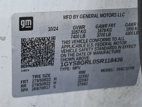 Used 2025 Cadillac Escalade Sport Platinum w/ LPO, ONYX Package image 38