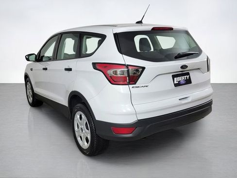 Used 2017 Ford Escape S image 5