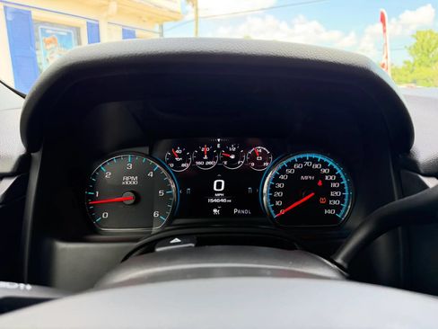 Used 2020 GMC Yukon Denali w/ Denali Ultimate Package RWD image 12