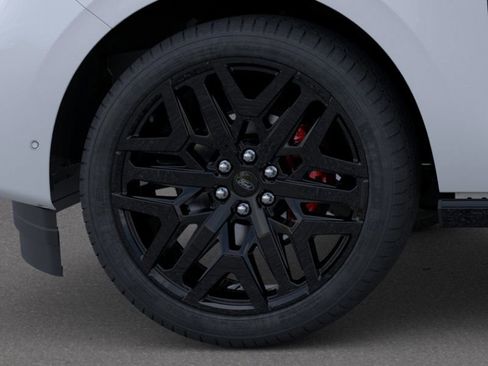 New 2026 Ford Expedition Platinum image 19